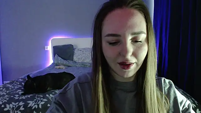 Snapshot of Reyleys chatting on February 2026 09:29:02 AM Reyleys online show from February 2026 09:29:02 AM