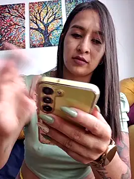 Snapshot of Paola_andrade chatting on February 2026 03:45:02 PM Paola andrade online show from February 2026 03:45:02 PM