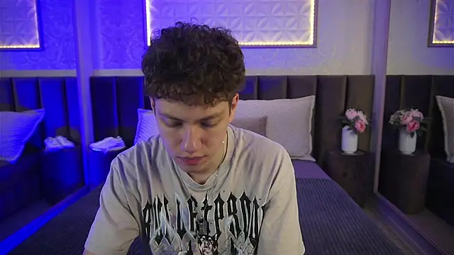 StefanBev online show from April 2026 08:39:01 PM