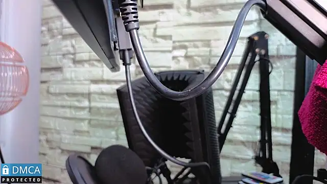 Snapshot of sandra_rey_ chatting on February 2026 06:37:02 PM sandra rey online show from February 2026 06:37:02 PM