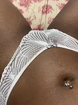 Snapshot of MusaNatacha chatting on February 2026 07:48:01 PM MusaNatacha online show from February 2026 07:48:01 PM