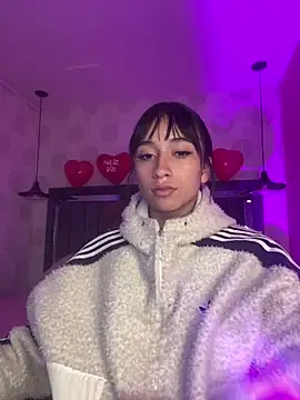 Snapshot of alahia_pink chatting on February 2026 02:21:01 AM alahia pink online show from February 2026 02:21:01 AM