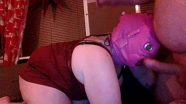 Snapshot of plussizeslut chatting on February 2026 11:19:01 PM plussizeslut online show from February 2026 11:19:01 PM