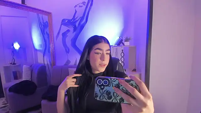 Snapshot of lorraineHunter chatting on February 2026 01:04:01 PM lorraineHunter online show from February 2026 01:04:01 PM