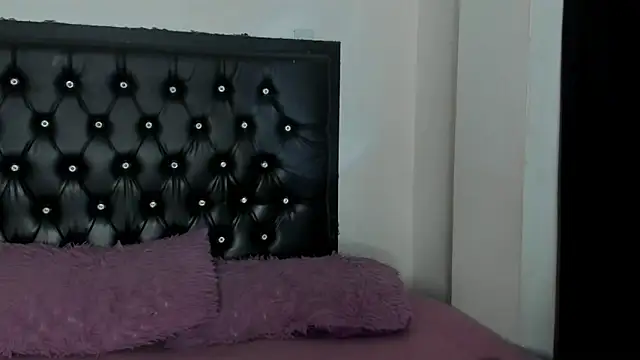 Katie boss2 online show from March 2026 11:11:01 PM