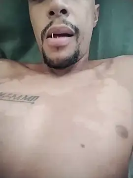 Jmartinss69 online show from February 2026 04:55:01 PM