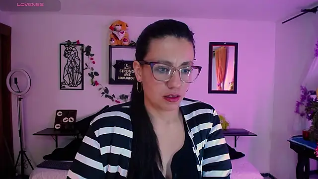 QueenRose94 online show from March 2026 12:56:02 PM