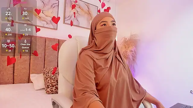 Yaasmin  online show from February 2026 06:48:01 PM