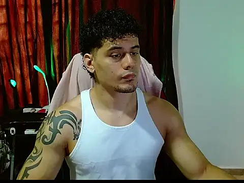 Logan0626 online show from March 2026 07:41:02 PM