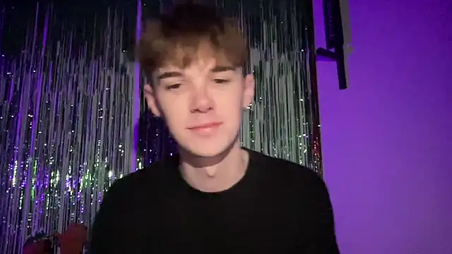 Snapshot of YourMilkyGuy chatting on February 2026 05:44:02 PM YourMilkyGuy online show from February 2026 05:44:02 PM