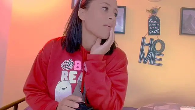 sexiempoderada18 online show from February 2026 01:18:02 PM