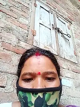 Snapshot of Kirti_sacsena chatting on April 2026 09:09:01 AM Kirti sacsena online show from April 2026 09:09:01 AM