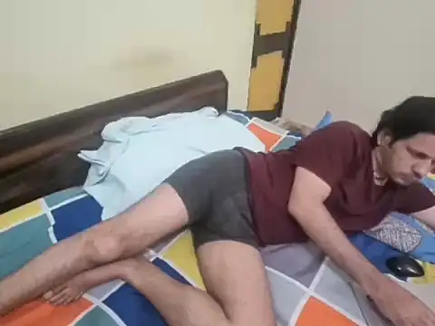 papacitoji online show from April 2026 10:59:01 PM