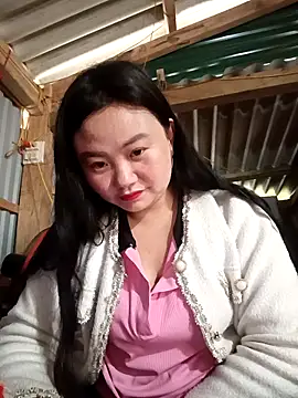 Snapshot of lisn-cute chatting on February 2026 01:03:02 AM lisn-cute online show from February 2026 01:03:02 AM