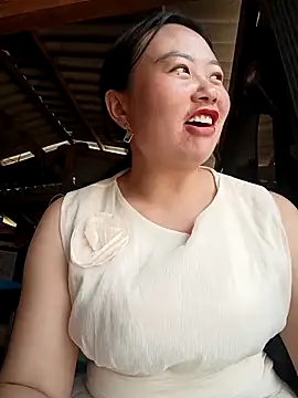 lisn-cute online show from March 2026 01:51:01 AM