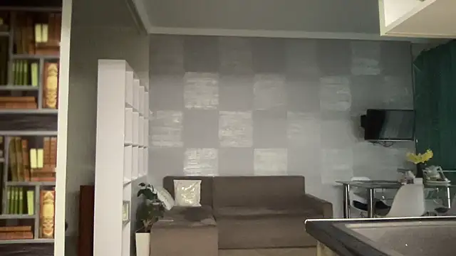 Darsy Rox online show from April 2026 03:23:01 AM