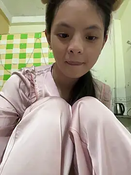 tenten110 online show from April 2026 12:36:01 PM