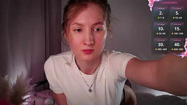 Alika L V online show from March 2026 05:41:01 PM