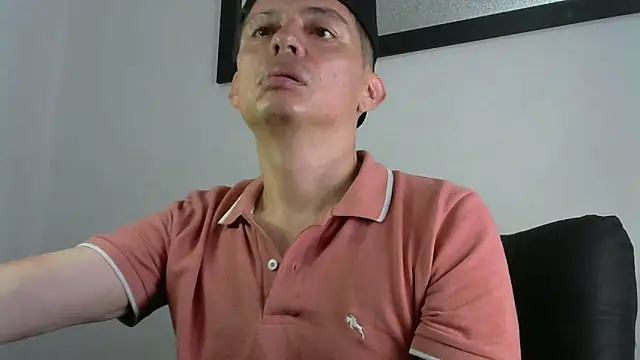 Snapshot of Thommas8a chatting on March 2026 04:36:02 AM Thommas8a online show from March 2026 04:36:02 AM