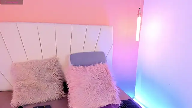 gabriella coxx online show from March 2026 08:45:01 PM