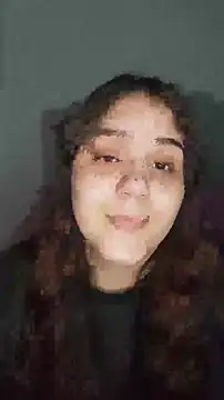 Snapshot of its_lauu_ chatting on April 2026 05:16:02 AM its lauu online show from April 2026 05:16:02 AM