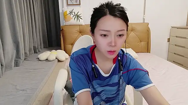 Snapshot of xiaojie_jie chatting on April 2026 05:07:01 PM xiaojie jie online show from April 2026 05:07:01 PM