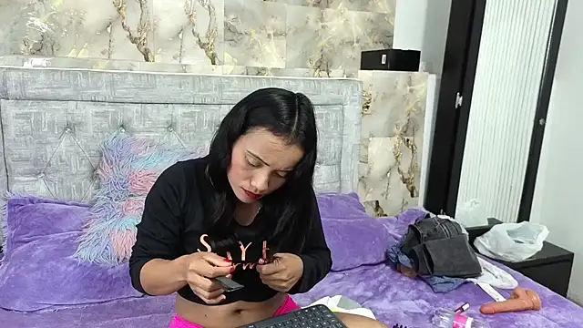 Kimmy london19 online show from April 2026 01:43:02 AM