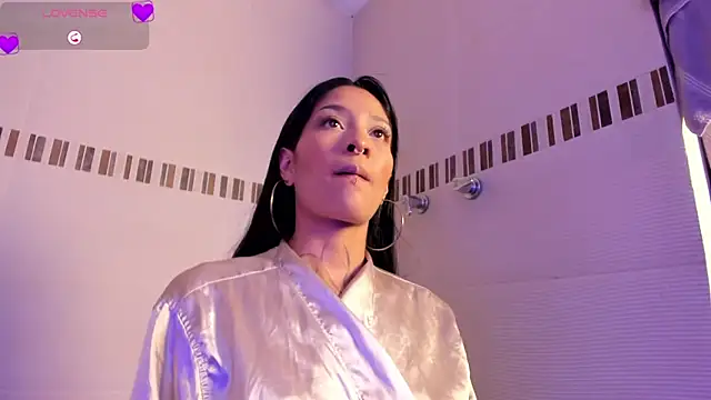 Snapshot of NicoleMonet1 chatting on February 2026 09:33:02 PM NicoleMonet1 online show from February 2026 09:33:02 PM