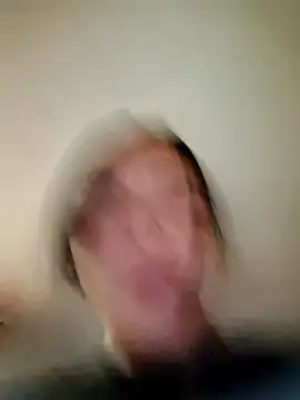 Zafira glow online show from March 2026 10:18:01 PM