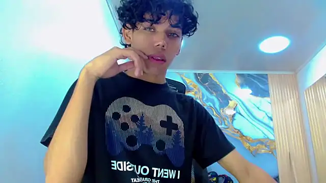 DaviidBuckx  online show from February 2026 02:18:02 AM