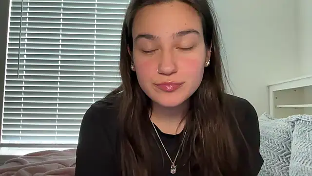 Snapshot of anitayurmoniii chatting on July 2026 11:08:02 PM anitayurmoniii online show from July 2026 11:08:02 PM