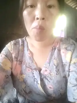Snapshot of Yang-my- chatting on May 2026 04:30:02 AM Yang-my- online show from May 2026 04:30:02 AM