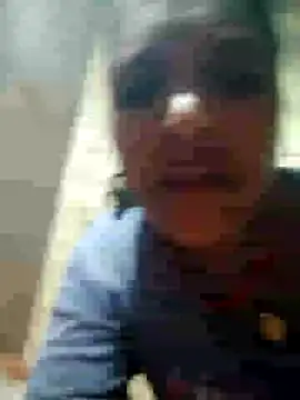 Snapshot of Loomaraj chatting on February 2026 04:03:02 PM Loomaraj online show from February 2026 04:03:02 PM