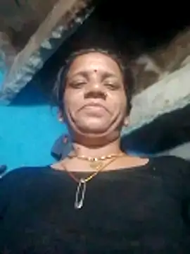 Snapshot of Anitarakkoli chatting on May 2026 07:52:02 PM Anitarakkoli online show from May 2026 07:52:02 PM