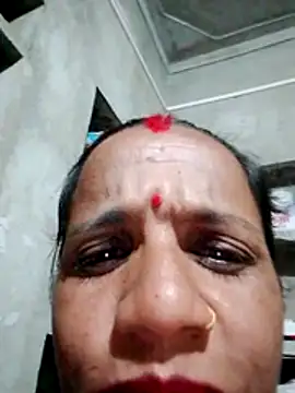 Snapshot of Anitarakkoli chatting on June 2026 05:29:02 PM Anitarakkoli online show from June 2026 05:29:02 PM