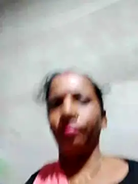 Snapshot of Anitarakkoli chatting on June 2026 08:53:02 PM Anitarakkoli online show from June 2026 08:53:02 PM