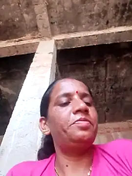 Snapshot of Anitarakkoli chatting on June 2026 09:19:02 AM Anitarakkoli online show from June 2026 09:19:02 AM