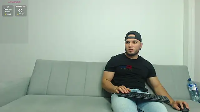 jhustin marcius online show from February 2026 08:09:02 PM