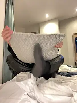 --ha-ru-- online show from April 2026 07:14:01 PM