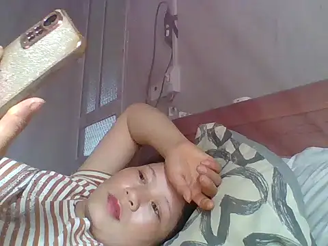 Snapshot of PTM99 chatting on March 2026 02:58:01 AM PTM99 online show from March 2026 02:58:01 AM