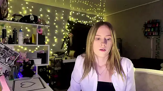 amily sunray online show from March 2026 01:40:02 PM