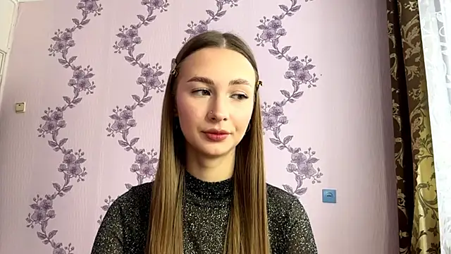 Snapshot of LacieHelaire chatting on March 2026 07:25:02 AM LacieHelaire online show from March 2026 07:25:02 AM