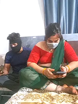 Snapshot of couple_new_enjoy chatting on April 2026 06:28:01 PM couple new enjoy online show from April 2026 06:28:01 PM