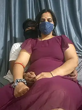 Snapshot of couple_new_enjoy chatting on May 2026 05:53:01 PM couple new enjoy online show from May 2026 05:53:01 PM