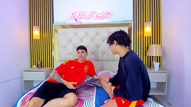 Adventurous Boys online show from April 2026 06:14:02 PM