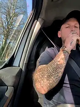 Snapshot of dave32000 chatting on March 2026 11:38:02 AM dave32000 online show from March 2026 11:38:02 AM