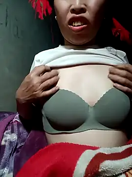 Snapshot of NAINKUTE chatting on February 2026 03:21:01 PM NAINKUTE online show from February 2026 03:21:01 PM