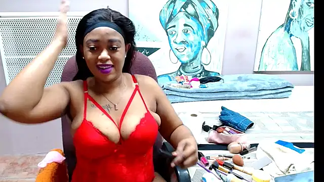 TyraHotxxx online show from March 2026 05:35:02 AM