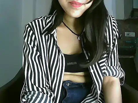 Snapshot of Sweety_cream chatting on March 2026 11:16:02 AM Sweety cream online show from March 2026 11:16:02 AM