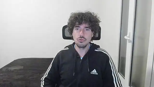 Snapshot of joaquin420_hot chatting on February 2026 08:51:01 PM joaquin420 hot online show from February 2026 08:51:01 PM